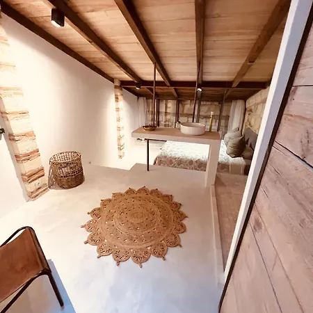 The Hidden Gem Of Bordeaux * ロルモン