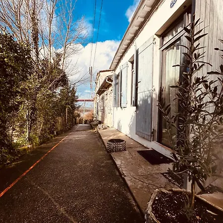 The Hidden Gem Of Bordeaux Feriehus *