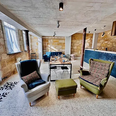Holiday home The Hidden Gem Of Bordeaux *